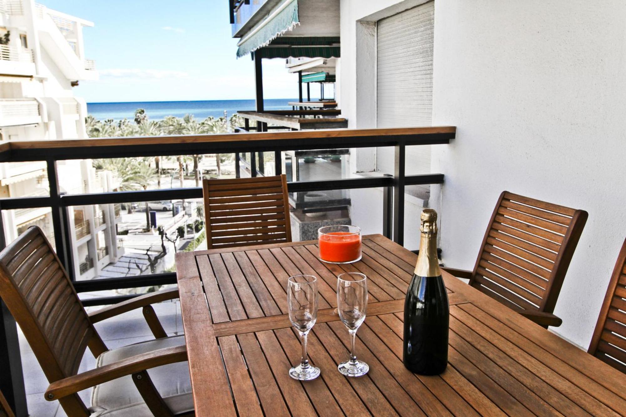 New Maria Anagabu Planet Costa Dorada Daire Salou Dış mekan fotoğraf